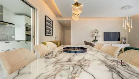 Apartamento T4 Venda em Funchal (Sé),Funchal