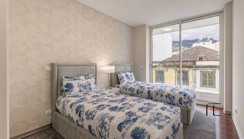 Apartamento T4 Venda em Funchal (Sé),Funchal