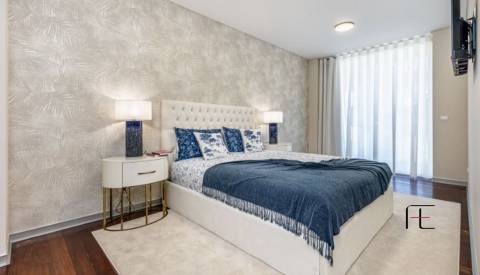 Apartamento T4 Venda em Funchal (Sé),Funchal