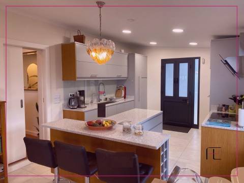 Andar Moradia T3+3 Venda em Caniço,Santa Cruz