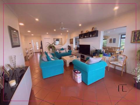 Andar Moradia T3+3 Venda em Caniço,Santa Cruz