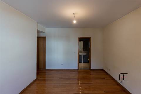 Apartamento T4 Venda em Aldoar, Foz do Douro e Nevogilde,Porto