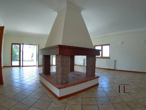 Moradia T5 Venda em Sesimbra (Castelo),Sesimbra