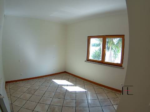 Moradia T5 Venda em Sesimbra (Castelo),Sesimbra