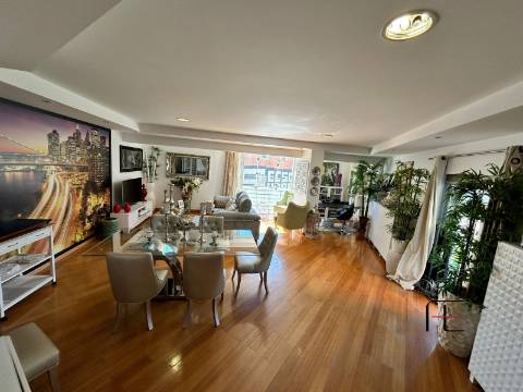 Apartamento T2 Venda em Setúbal (São Julião, Nossa Senhora da Anunciada e Santa Maria da Graça),Setúbal