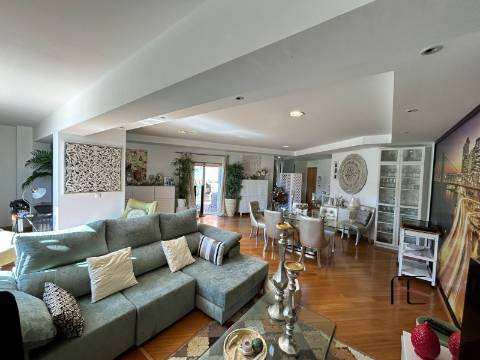 Apartamento T2 Venda em Setúbal (São Julião, Nossa Senhora da Anunciada e Santa Maria da Graça),Setúbal