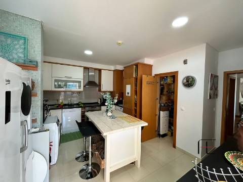 Apartamento T2 Venda em Setúbal (São Julião, Nossa Senhora da Anunciada e Santa Maria da Graça),Setúbal