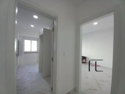 Apartamento T2 Venda em Amora,Seixal