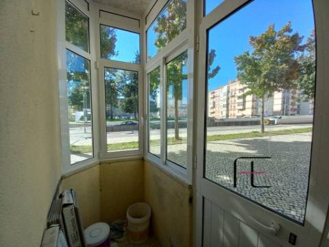 Apartamento T2 Venda em Amora,Seixal