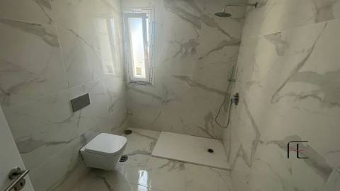 Moradia Geminada T4 Venda em Fernão Ferro,Seixal