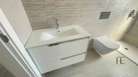 Moradia Geminada T4 Venda em Fernão Ferro,Seixal