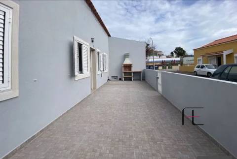 Moradia T2 Venda em Setúbal (São Sebastião),Setúbal