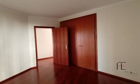 Apartamento T3 Venda em Funchal (São Pedro),Funchal