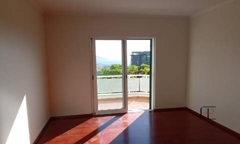 Apartamento T3 Venda em Funchal (São Pedro),Funchal
