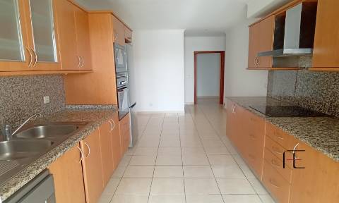 Apartamento T3 Venda em Funchal (São Pedro),Funchal