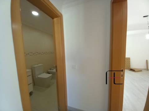 Moradia T3 Venda em Carcavelos e Parede,Cascais