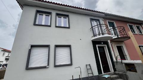 Moradia T3 Venda em Benfica,Lisboa