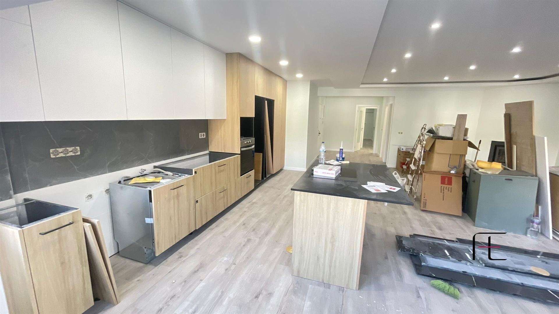 Apartamento T3 Venda em São Domingos de Benfica,Lisboa
