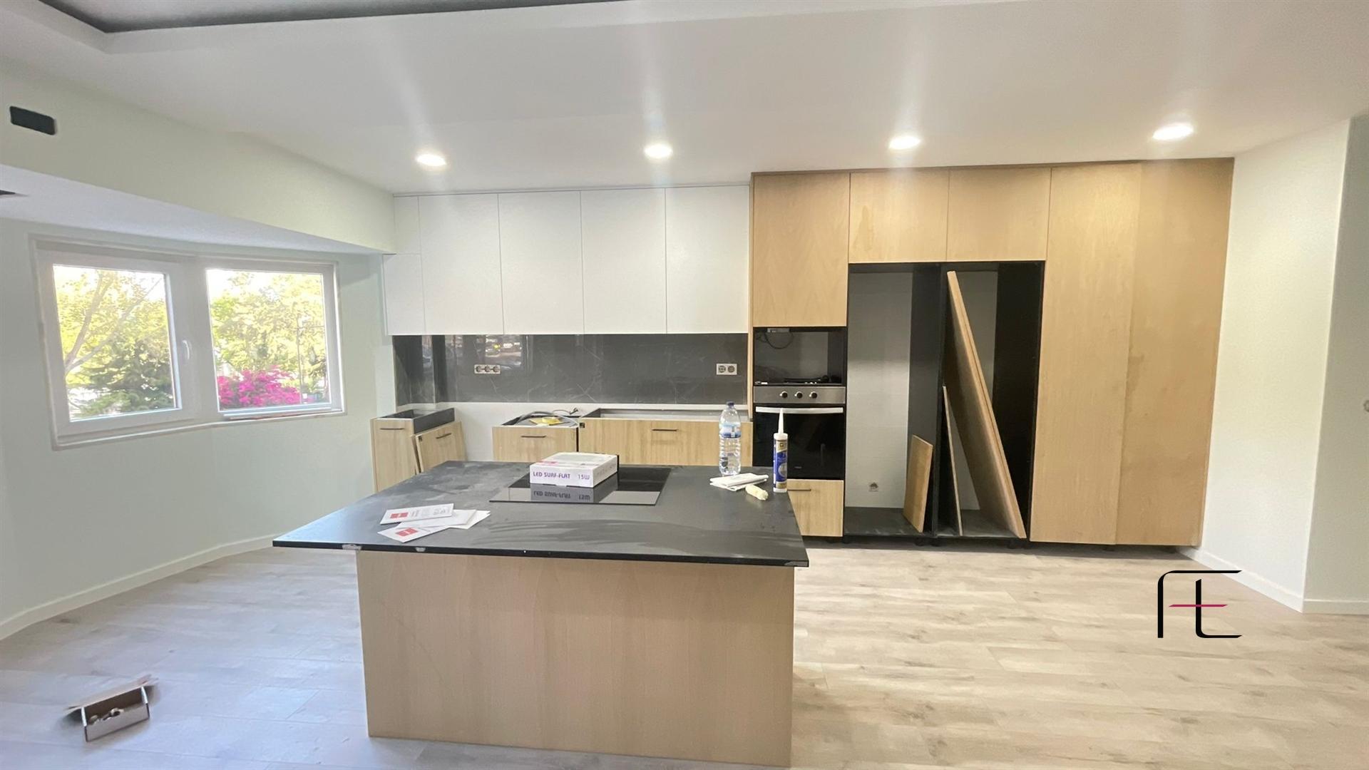 Apartamento T3 Venda em São Domingos de Benfica,Lisboa