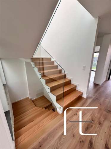 Moradia Geminada T4 Venda em Venteira,Amadora