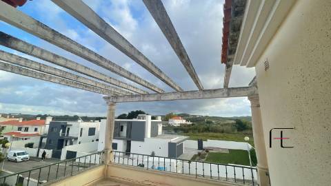 Moradia T4 Venda em Bombarral e Vale Covo,Bombarral