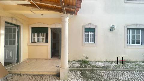 Moradia T4 Venda em Bombarral e Vale Covo,Bombarral