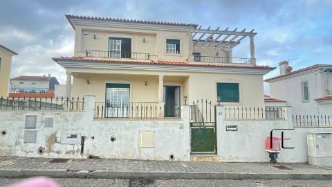 Moradia T4 Venda em Bombarral e Vale Covo,Bombarral