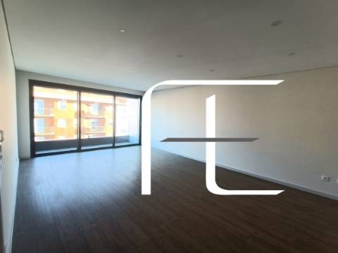 Apartamento T3 Venda em Cedofeita, Santo Ildefonso, Sé, Miragaia, São Nicolau e Vitória,Porto