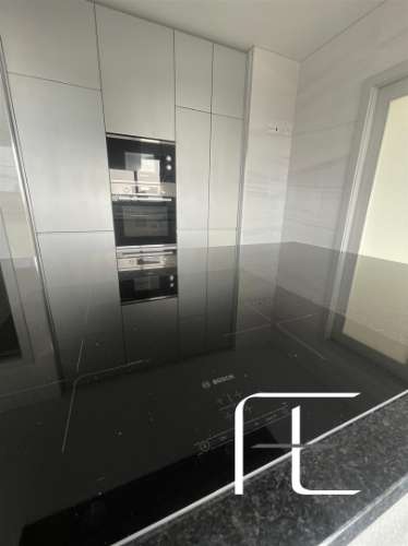 Apartamento T4 Venda em Cedofeita, Santo Ildefonso, Sé, Miragaia, São Nicolau e Vitória,Porto