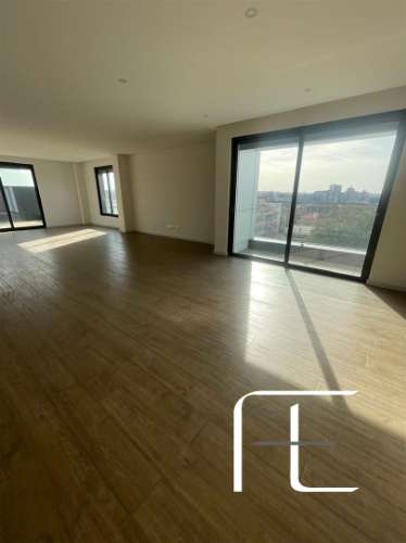 Apartamento T4 Venda em Cedofeita, Santo Ildefonso, Sé, Miragaia, São Nicolau e Vitória,Porto