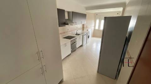 Apartamento T3 Venda em Setúbal (São Julião, Nossa Senhora da Anunciada e Santa Maria da Graça),Setúbal