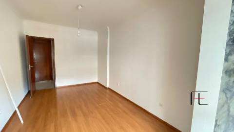 Apartamento T3 Venda em Setúbal (São Julião, Nossa Senhora da Anunciada e Santa Maria da Graça),Setúbal