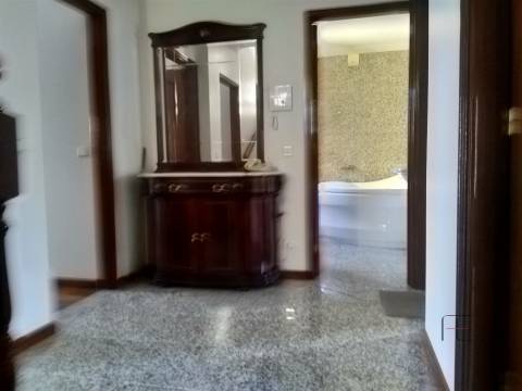 Moradia T4+1 Venda em São Mamede de Infesta e Senhora da Hora,Matosinhos