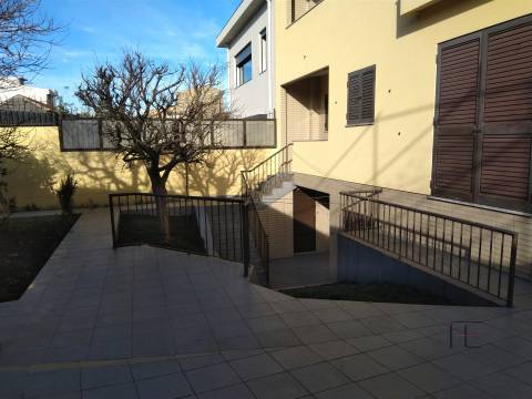 Moradia T4+1 Venda em São Mamede de Infesta e Senhora da Hora,Matosinhos