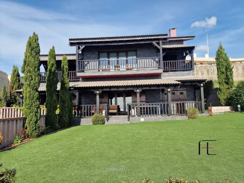 Moradia Isolada T4 Venda em São Martinho,Funchal