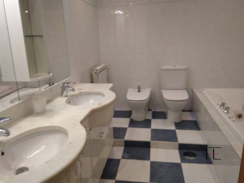 Moradia T5 Venda em Cidade da Maia,Maia