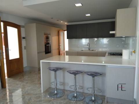 Moradia T5 Venda em Cidade da Maia,Maia