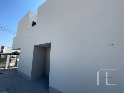 Moradia T3 Venda em Castêlo da Maia,Maia