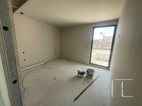 Moradia T3 Venda em Castêlo da Maia,Maia