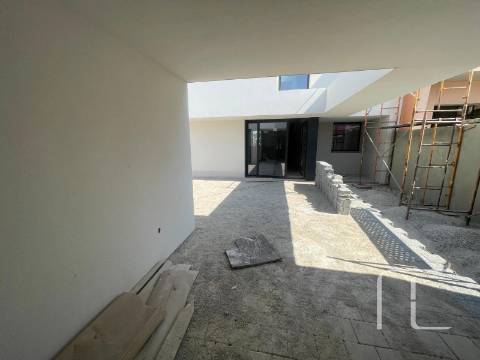 Moradia T3 Venda em Castêlo da Maia,Maia