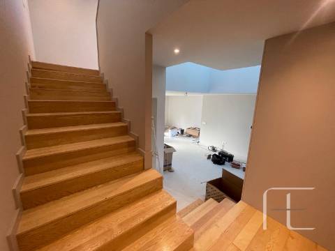 Moradia T3 Venda em Castêlo da Maia,Maia