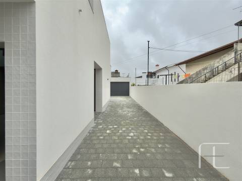 Moradia T3 Venda em Castêlo da Maia,Maia