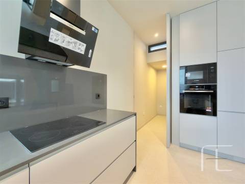 Moradia T3 Venda em Castêlo da Maia,Maia