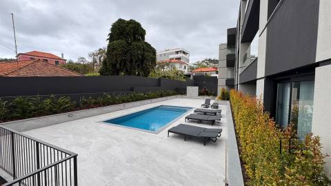 Apartamento T2 Venda em Santo António,Funchal