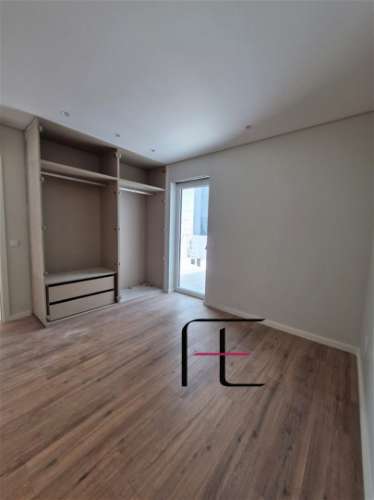 Apartamento T1+1 Centro de Braga Novo