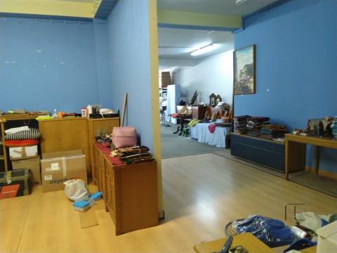 Loja  Venda em São Mamede de Infesta e Senhora da Hora,Matosinhos