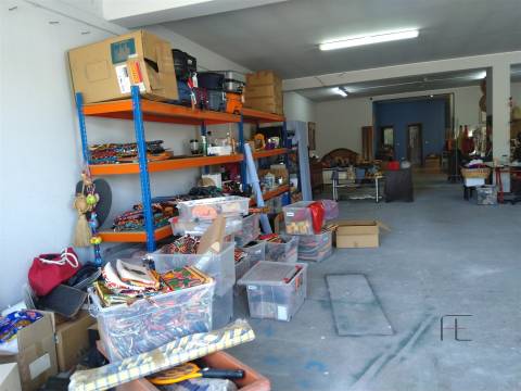 Loja  Venda em São Mamede de Infesta e Senhora da Hora,Matosinhos