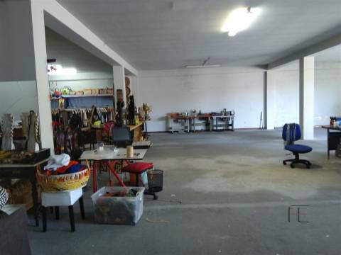 Loja  Venda em São Mamede de Infesta e Senhora da Hora,Matosinhos