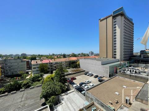 Escritório  Venda em Cedofeita, Santo Ildefonso, Sé, Miragaia, São Nicolau e Vitória,Porto