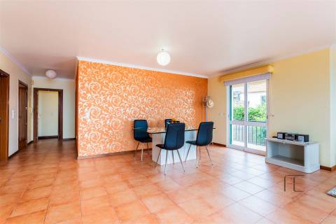 Apartamento T3 Venda em Caniço,Santa Cruz